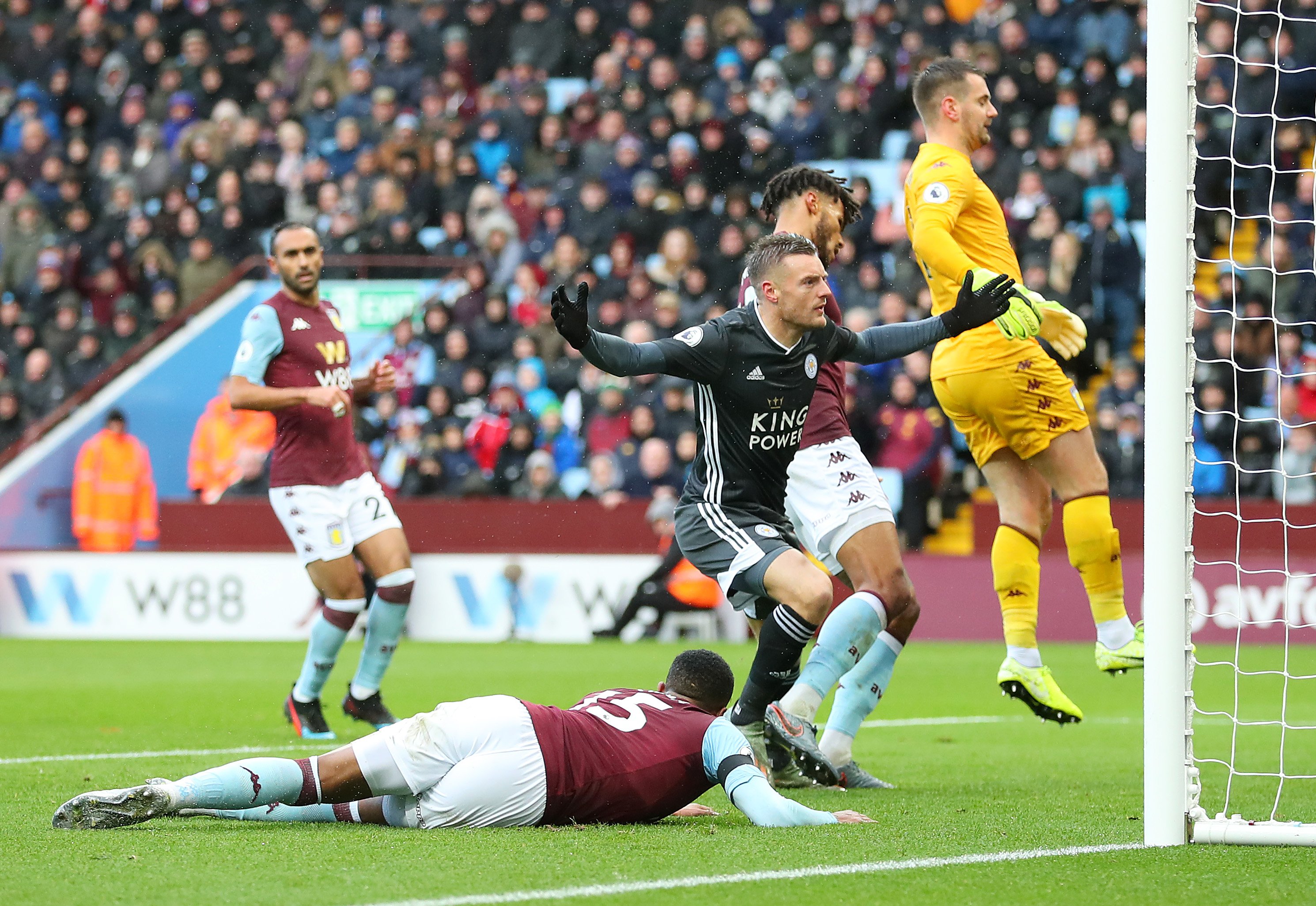 此事迅速引 此事迅速引